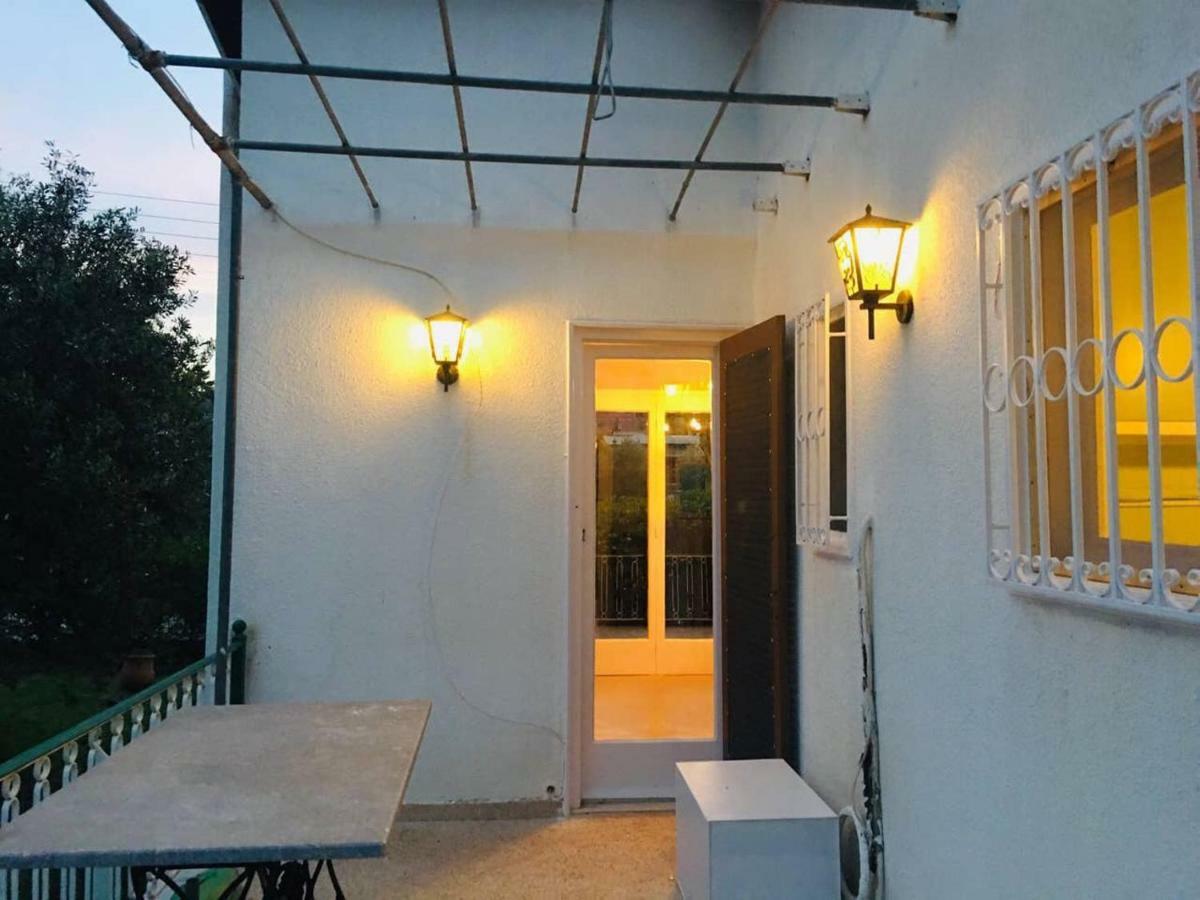 Angela Seaside Summer House Dhílesi Exterior foto
